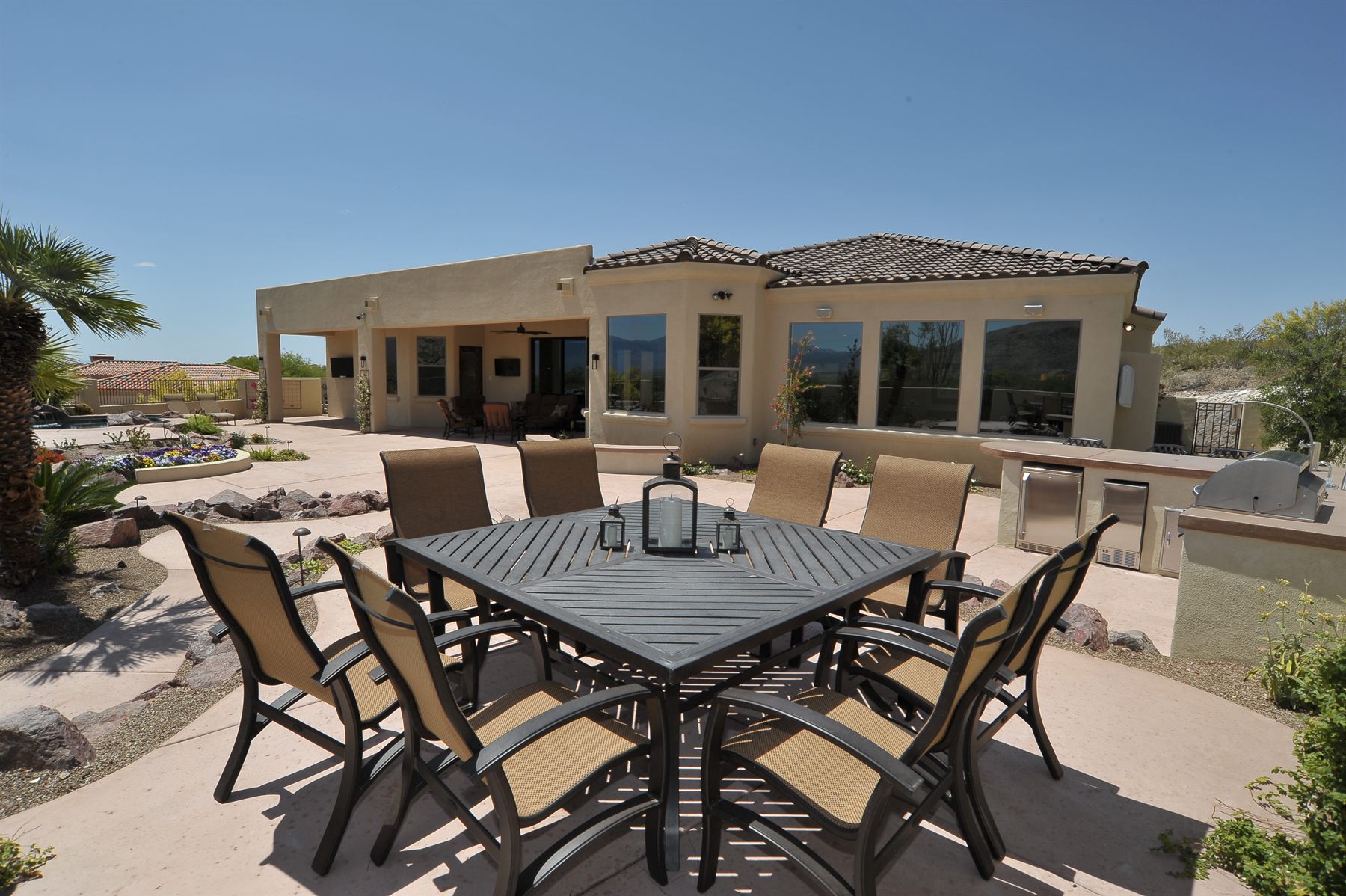 Ventana Custom &mdash; signature detail